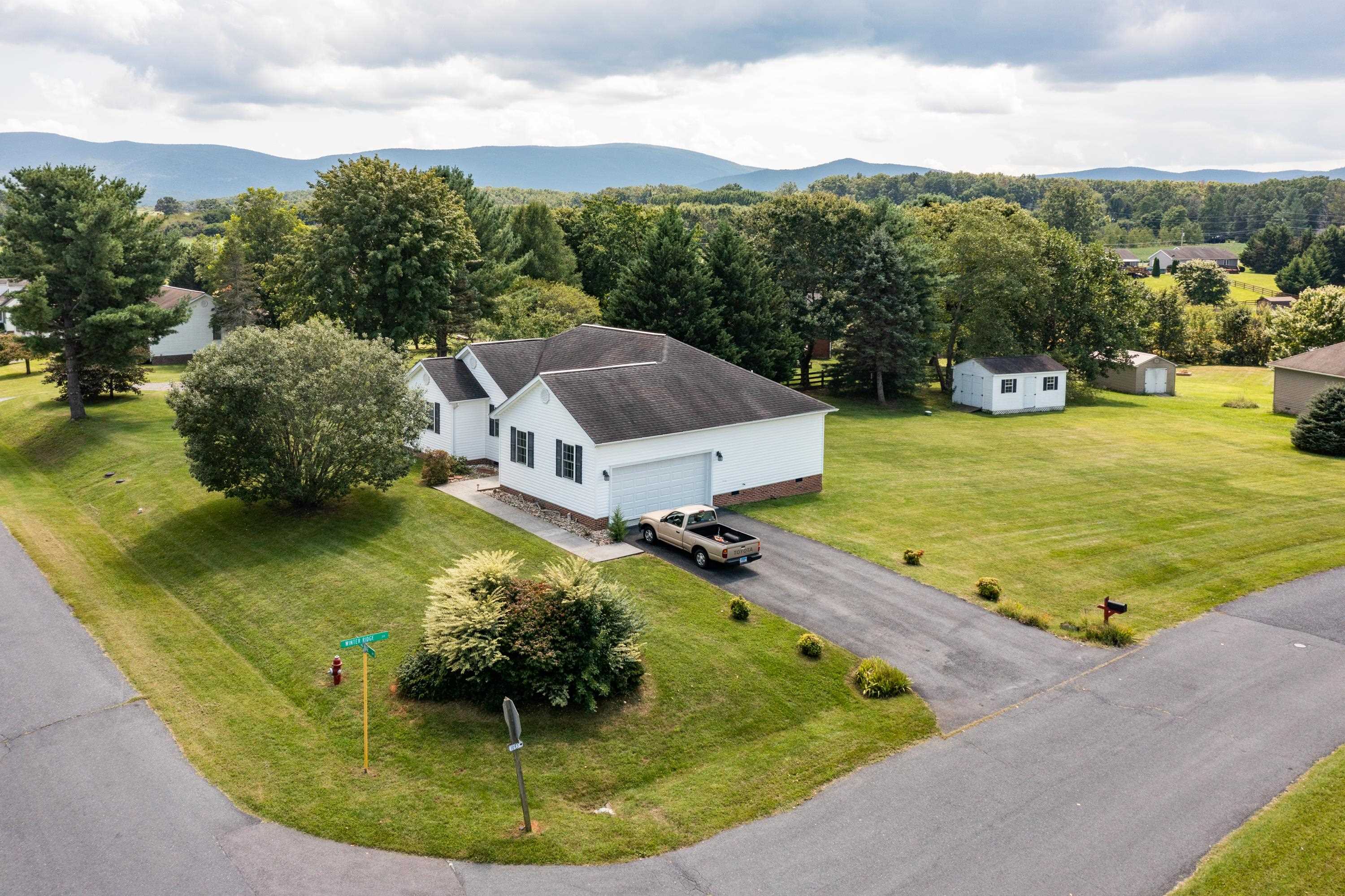 8 Winter Ridge Drive Stuarts Draft, VA 24477 - Photo 31 of 39 Gallery Image 31