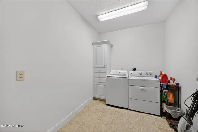 $329,900 | 122 Oak Drive, Gray, GA 31032