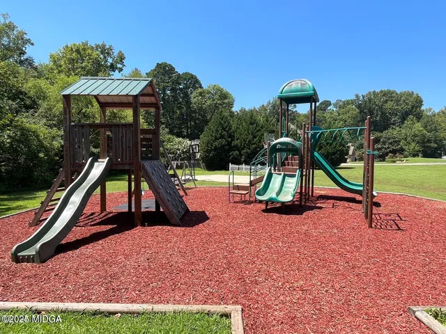 $329,900 | 122 Oak Drive, Gray, GA 31032