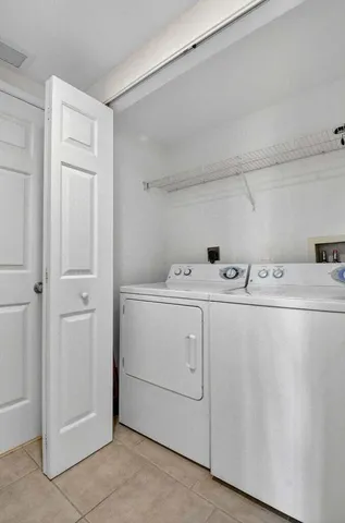 $5,750 | 625 Casa Loma Boulevard, Unit 304, Boynton Beach, FL 33435