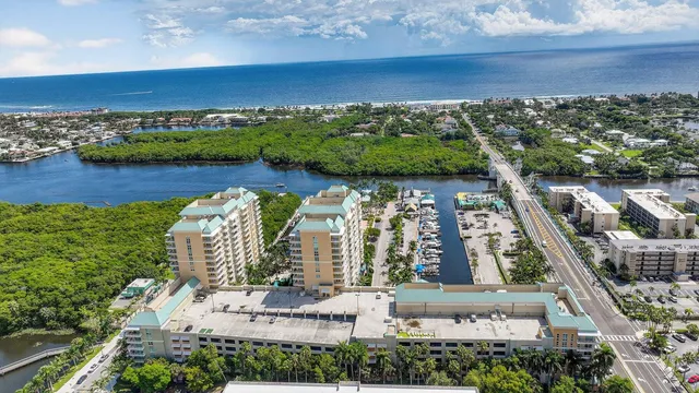 $5,750 | 625 Casa Loma Boulevard, Unit 304, Boynton Beach, FL 33435