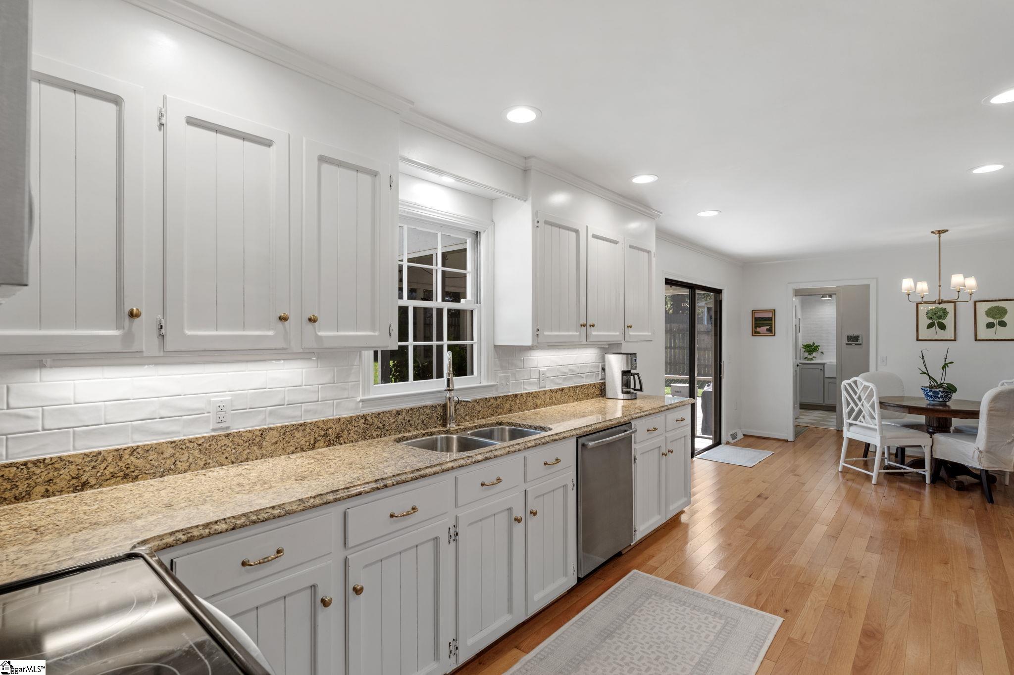 305 Hunting Hill Circle Greer, SC 29650 - Photo 17 of 36