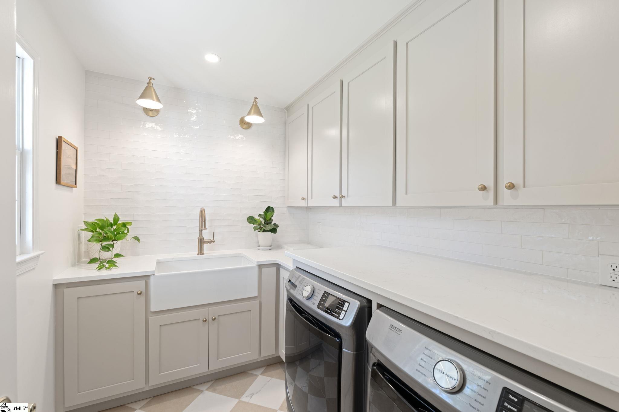 305 Hunting Hill Circle Greer, SC 29650 - Photo 19 of 36 right off 2 car garage