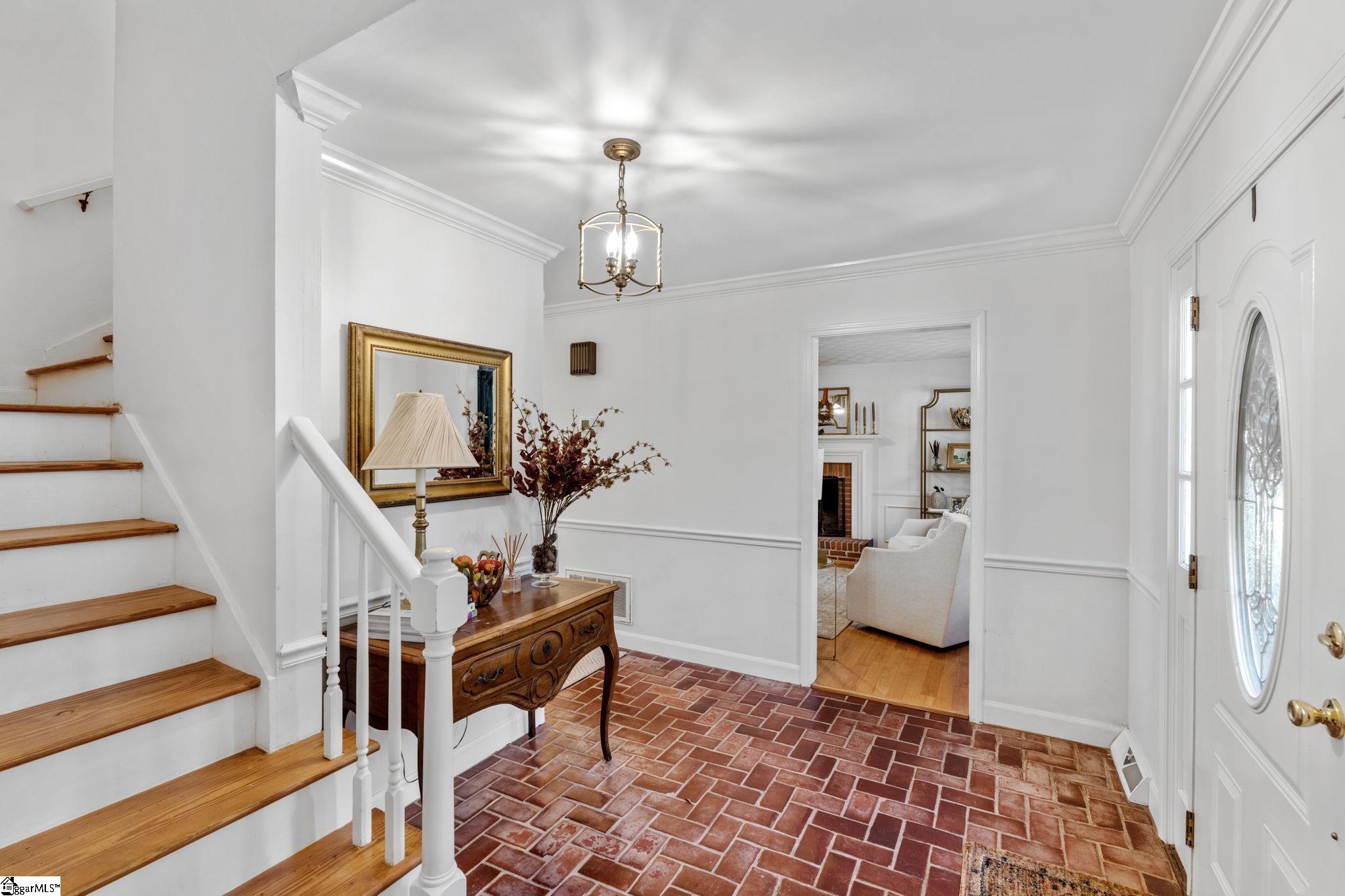 305 Hunting Hill Circle Greer, SC 29650 - Photo 6 of 36