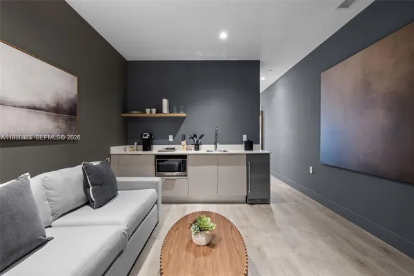 $600,000 | 229 Southwest 9th Street, Unit 705, Miami, FL 33130