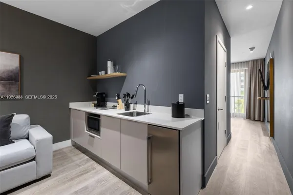 $600,000 | 229 Southwest 9th Street, Unit 705, Miami, FL 33130