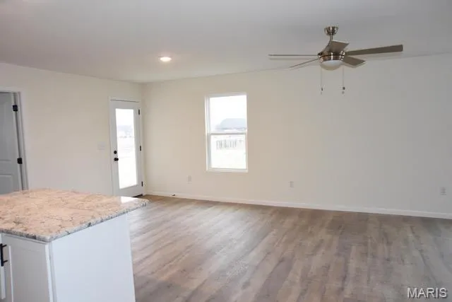 $414,900 | 620 Eisenhower Boulevard, Troy, IL 62294