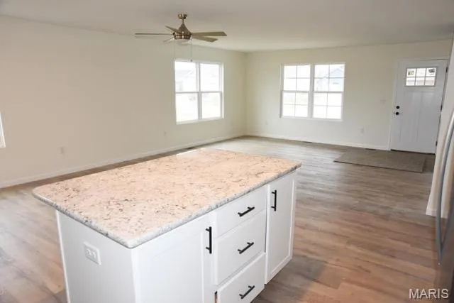 $414,900 | 620 Eisenhower Boulevard, Troy, IL 62294