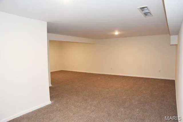 $414,900 | 620 Eisenhower Boulevard, Troy, IL 62294