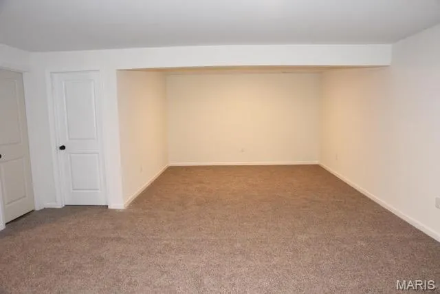 $414,900 | 620 Eisenhower Boulevard, Troy, IL 62294