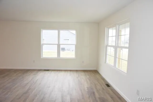 $414,900 | 620 Eisenhower Boulevard, Troy, IL 62294