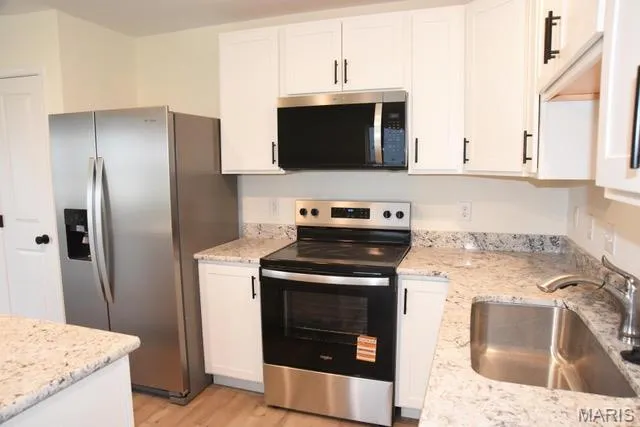 $414,900 | 620 Eisenhower Boulevard, Troy, IL 62294