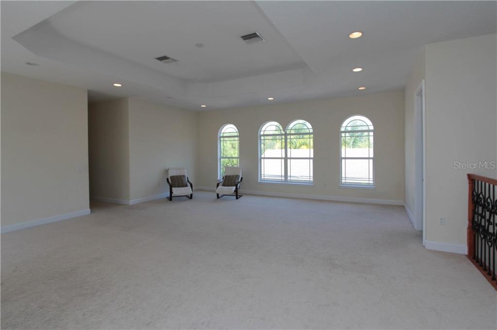 17905 Crawley Road Odessa, FL 33556 - Photo 14 of 25 Gallery Image 14