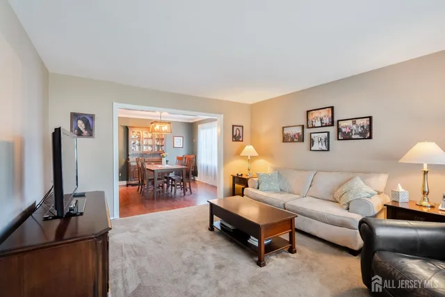 $699,900 | 29 Liberty Drive, Dayton, NJ 08810