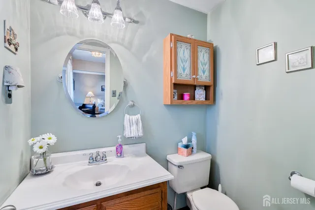 $699,900 | 29 Liberty Drive, Dayton, NJ 08810