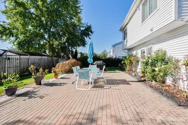 $699,900 | 29 Liberty Drive, Dayton, NJ 08810