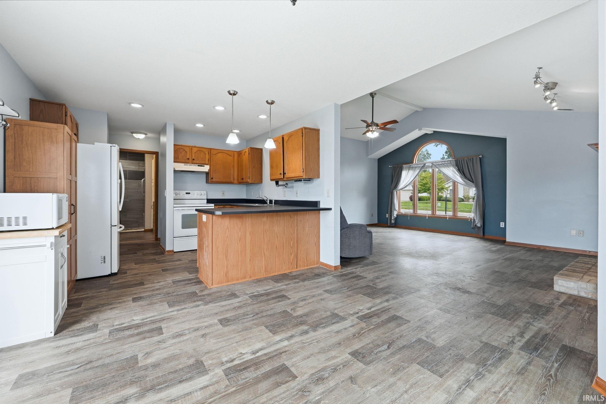 7814 Fibia Place Fort Wayne, IN 46818 - Photo 14 of 37