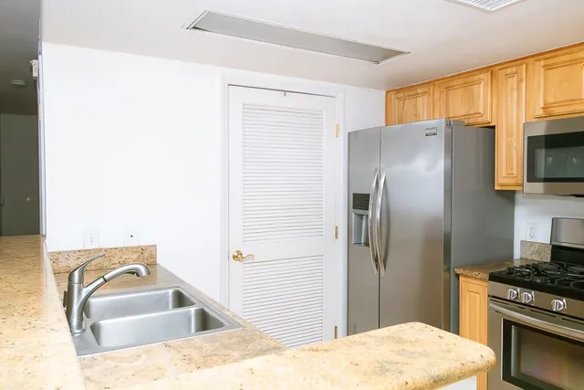 $549,999 | 150 North River Circle, Unit 105, Oceanside, CA 92057