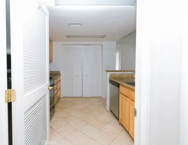 $549,999 | 150 North River Circle, Unit 105, Oceanside, CA 92057