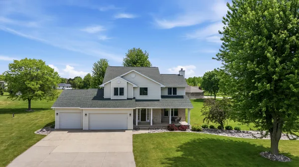 $579,900 | N2244 Nicole Court, Kaukauna, WI 54130