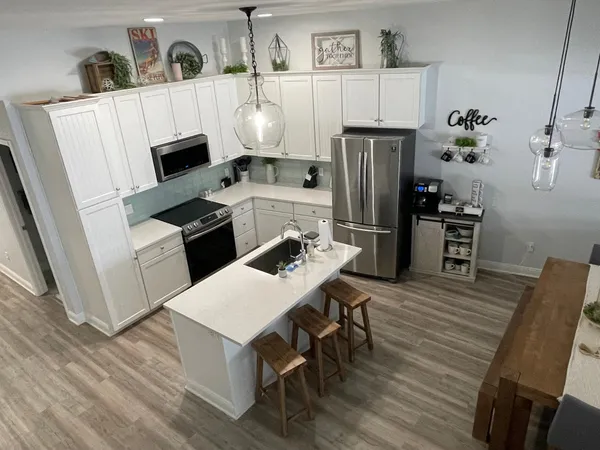 $494,000 | 1702 North Lakeshore Drive, Unit 2, Lake City, MN 55041