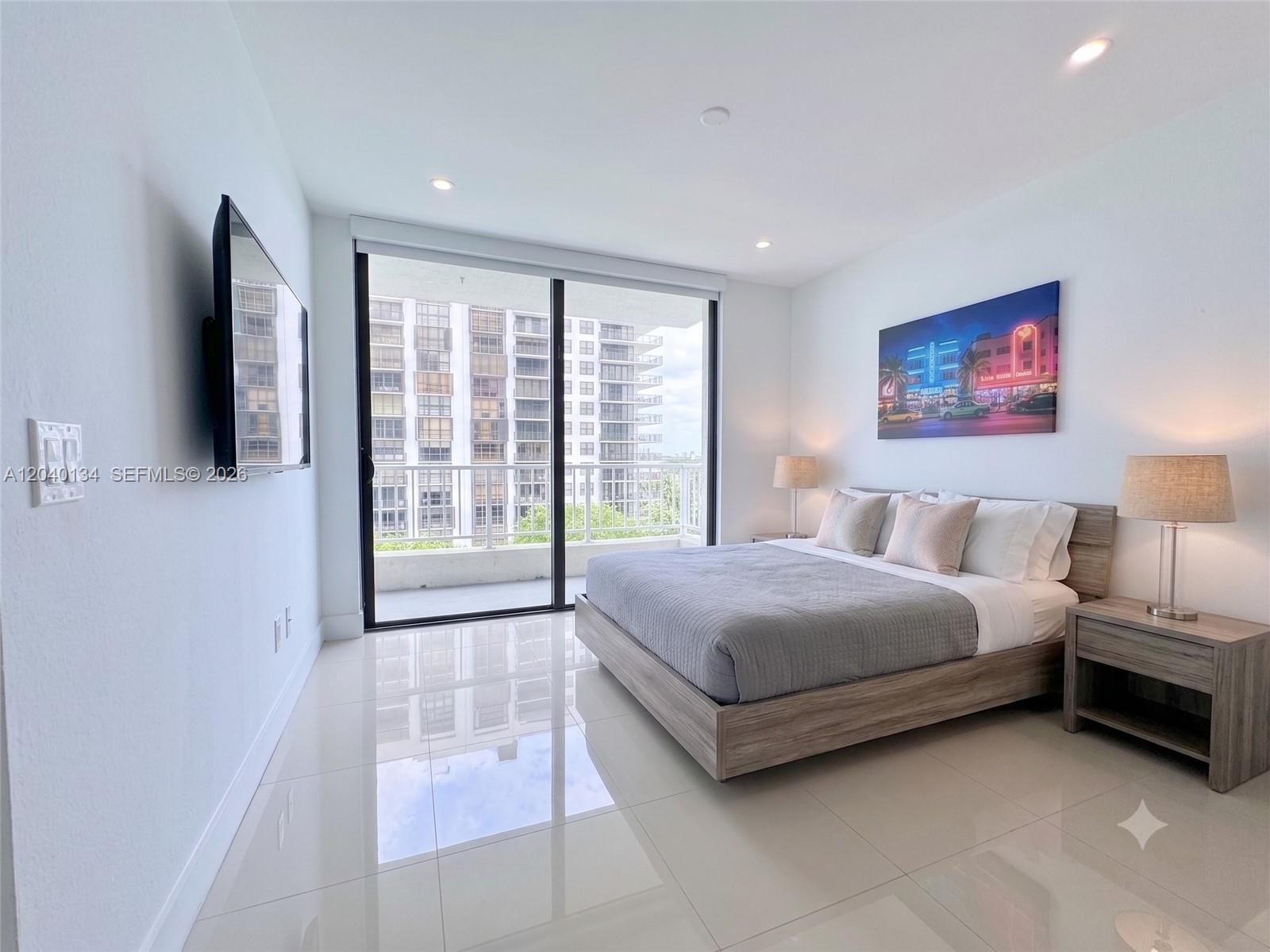 200 Southeast 15th Road, Unit 9I Miami, FL 33129 - Photo 16 of 38
