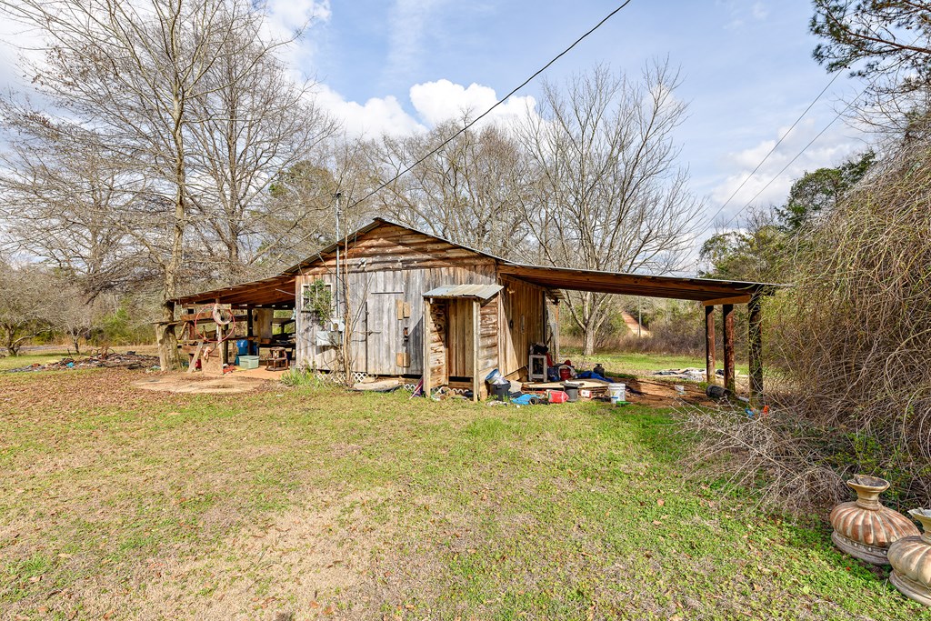7425 Caton Road Red Level, AL 36474 - Photo 9 of 27