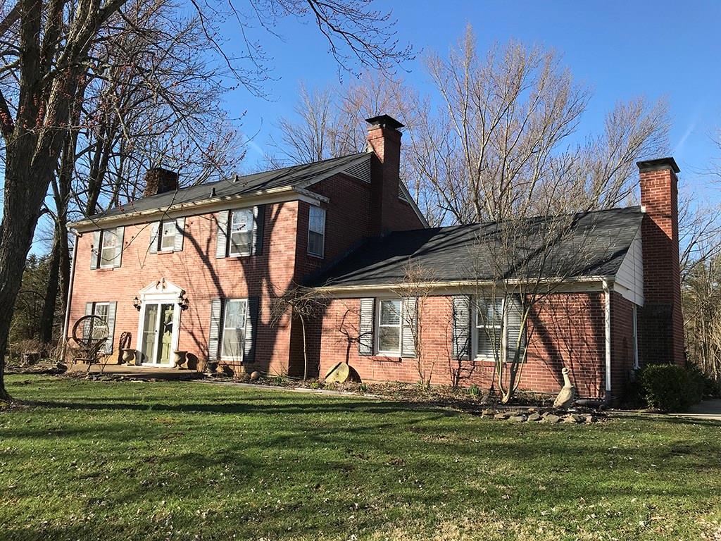 4141 West Carr Hill Road Columbus, IN 47201 - Photo 1 of 43 Gallery Image 1