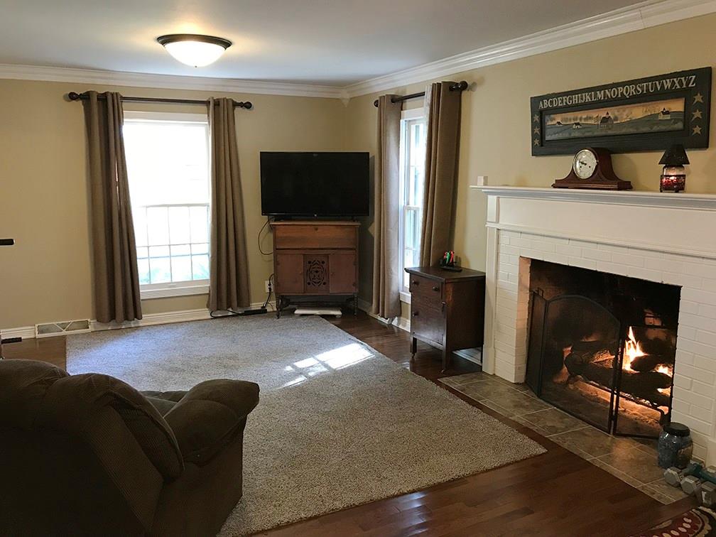 4141 West Carr Hill Road Columbus, IN 47201 - Photo 7 of 43 Gallery Image 7
