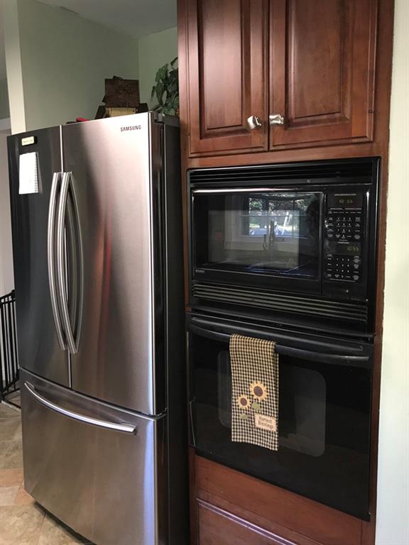 4141 West Carr Hill Road Columbus, IN 47201 - Photo 10 of 43 Gallery Image 10
