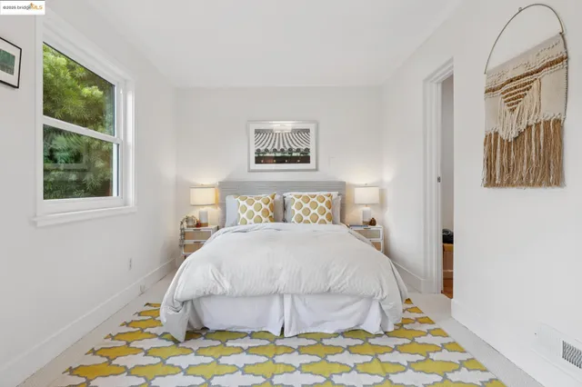 $995,000 | 1622 Belvedere Avenue, Berkeley, CA 94702