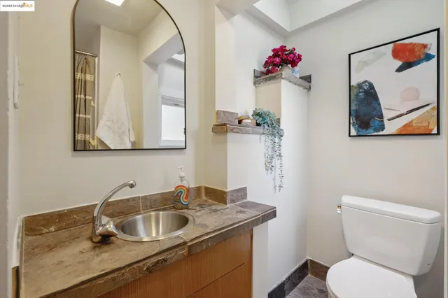$995,000 | 1622 Belvedere Avenue, Berkeley, CA 94702