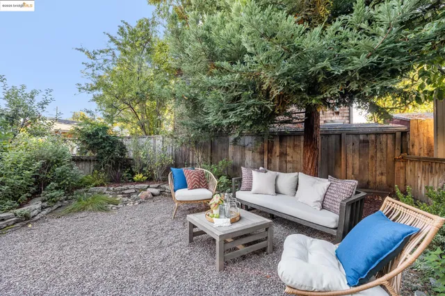 $995,000 | 1622 Belvedere Avenue, Berkeley, CA 94702