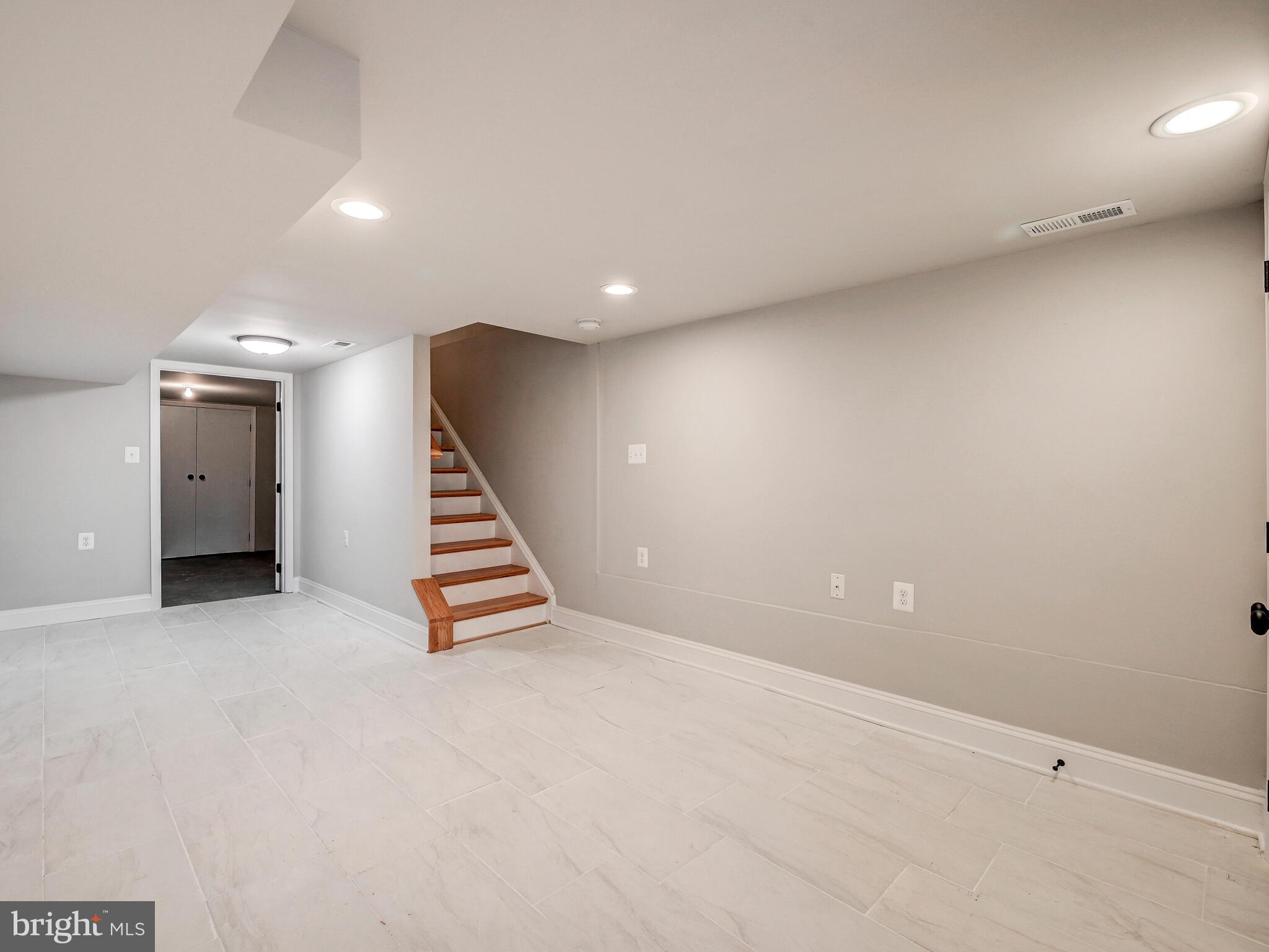 1140 Cooksie Street Baltimore, MD 21230 - Photo 30 of 54 Ceramic Tile Flooring
