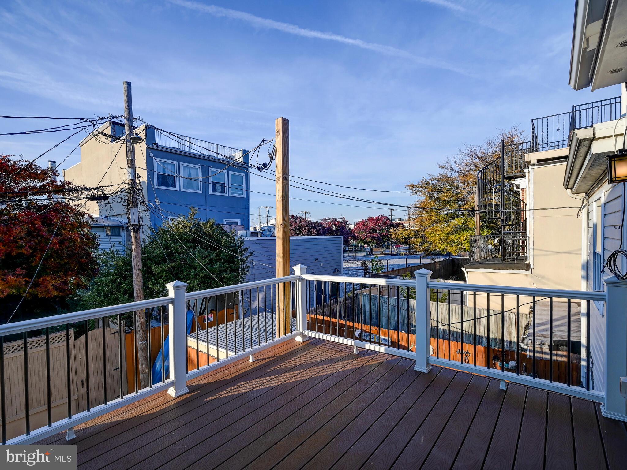 1140 Cooksie Street Baltimore, MD 21230 - Photo 37 of 54 View of Neighborhood from rear deck