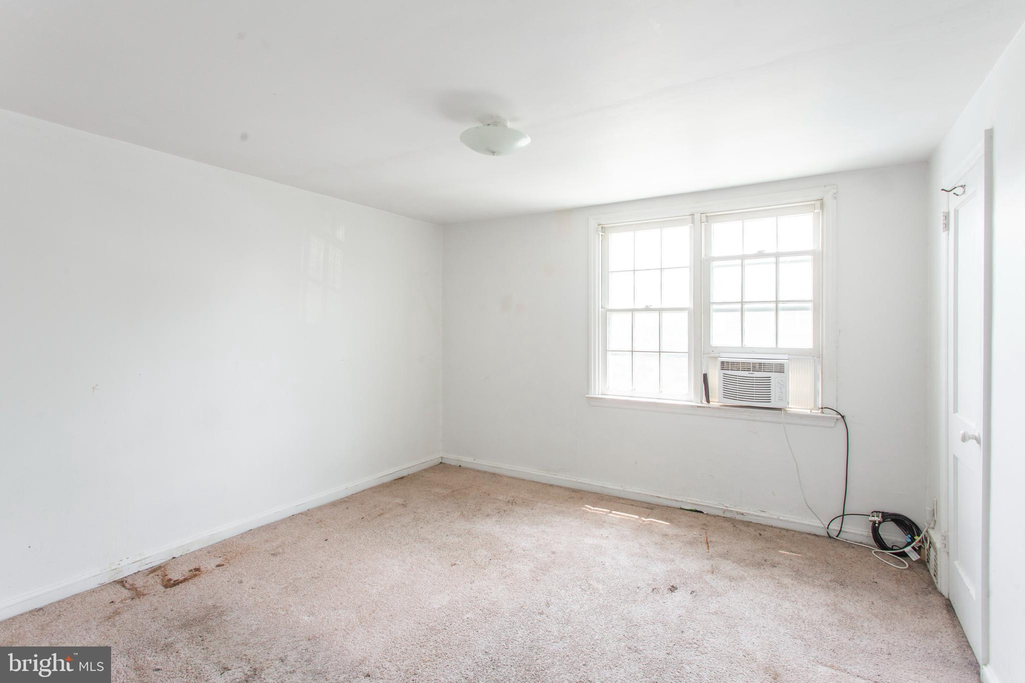 39 Concord Road Darby, PA 19023 - Photo 19 of 30