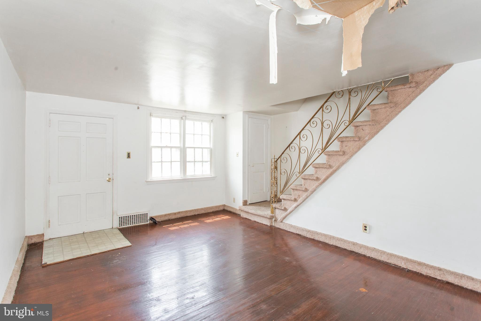 39 Concord Road Darby, PA 19023 - Photo 4 of 30