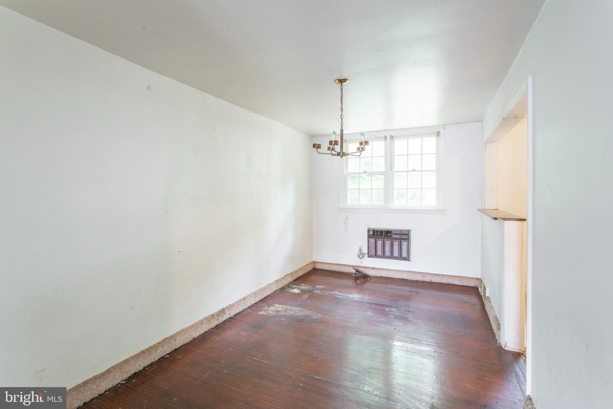 39 Concord Road Darby, PA 19023 - Photo 5 of 30