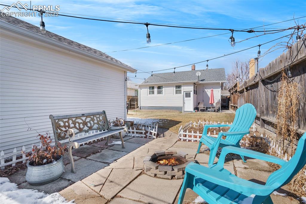 1009 East Monument Street Colorado Springs, CO 80903 - Photo 27 of 38