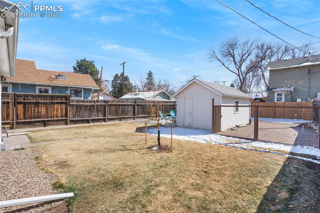 1009 East Monument Street Colorado Springs, CO 80903 - Photo 31 of 38