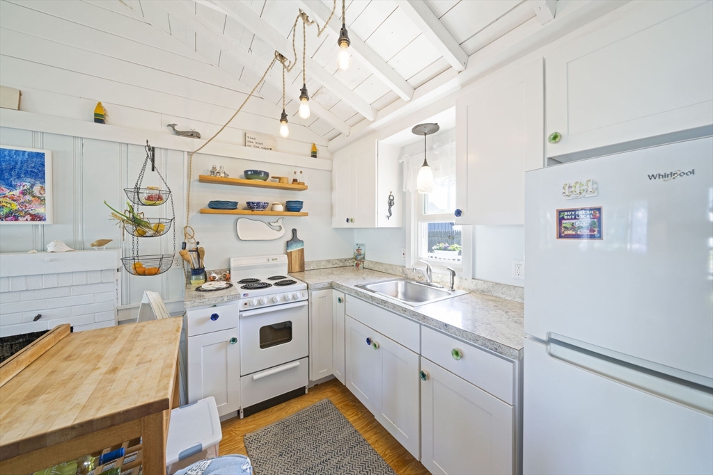 248 Old Wharf Road, Unit A3 Dennis, MA 02639 - Photo 10 of 37