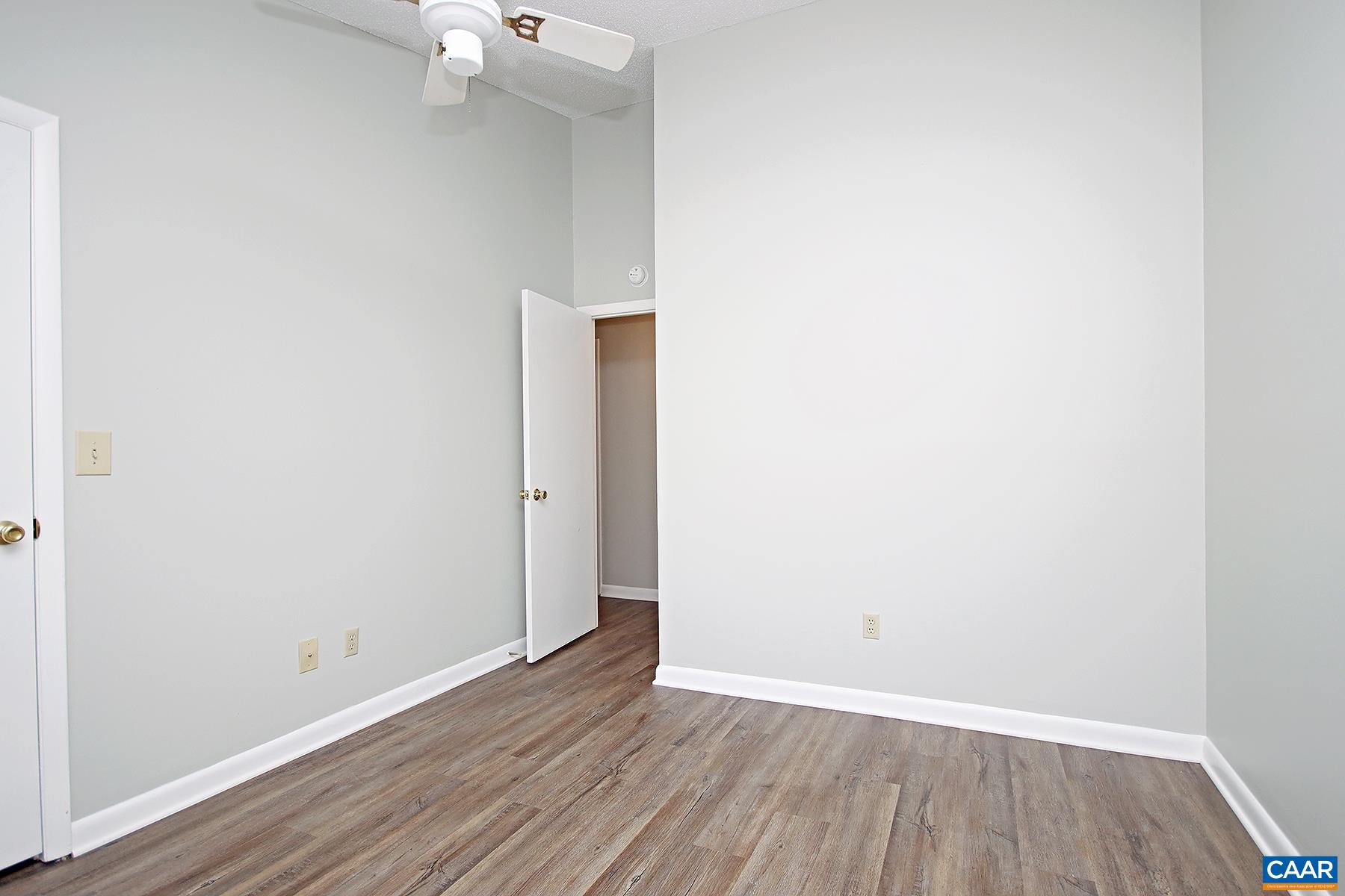 103 Turtle Creek Road, Unit 9 Charlottesville, VA 22901 - Photo 10 of 13