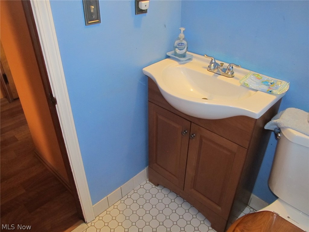 14705 Triskett Road Cleveland, OH 44111 - Photo 26 of 28 Gallery Image 26
