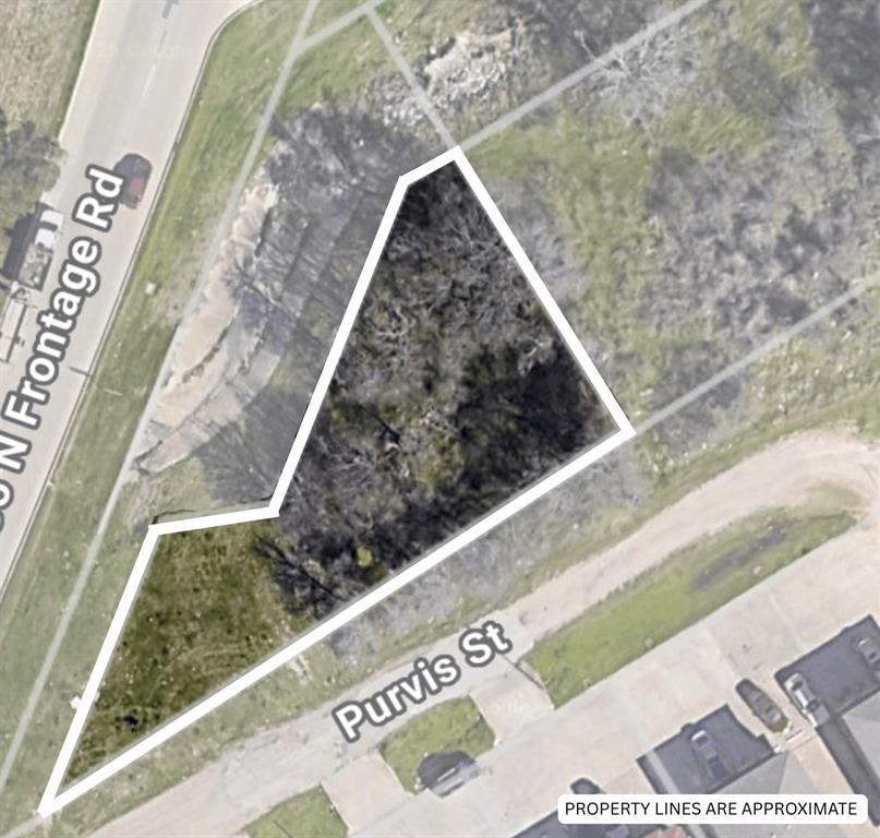 Tbd Tbd I-35 Waco, TX 76705 - Photo 2 of 4 a view of roof