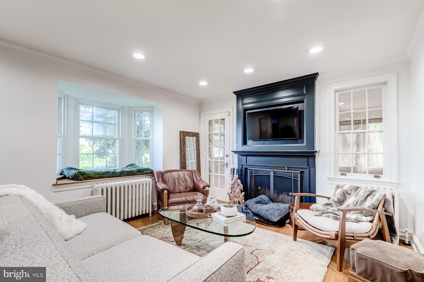 6022 Fort Hunt Road Alexandria, VA 22307 - Photo 8 of 86 Gallery Image 8