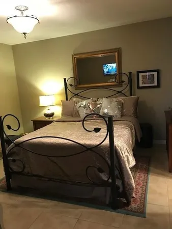 $2,200 | 2400 Northeast 16th Street, Unit 109, Pompano Beach, FL 33062