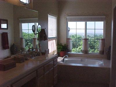 3463 Baldwin Way Santa Rosa, CA 95403 - Photo 8 of 12 Gallery Image 8