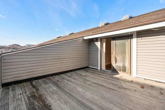 $2,500 | 286 Fenno Street, Unit 4, Revere, MA 02151