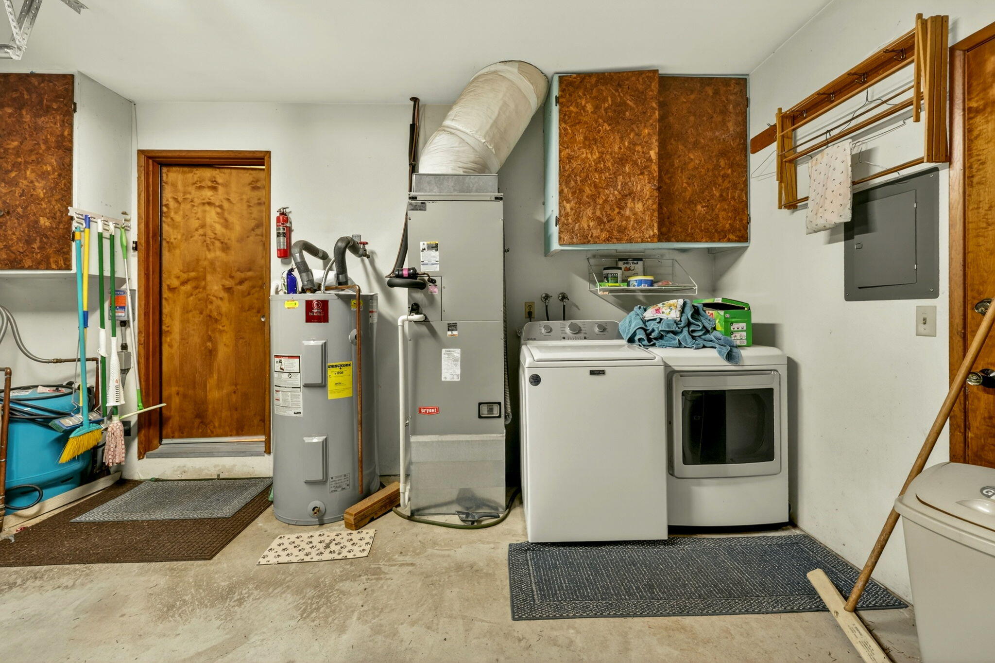 185 October Lane Merlin, OR 97532 - Photo 26 of 35 Gallery Image 26