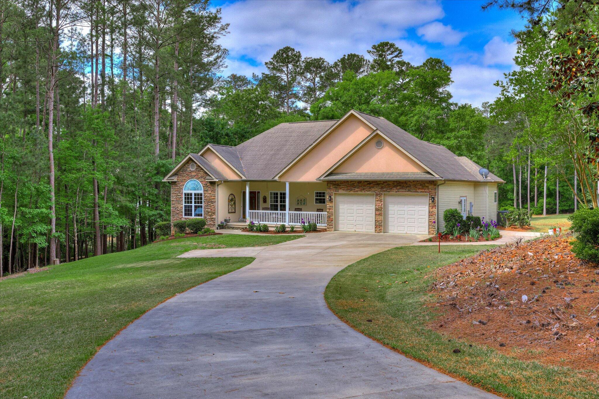 205 Sandpiper Loop McCormick, SC 29835 - Photo 3 of 72 01-101s